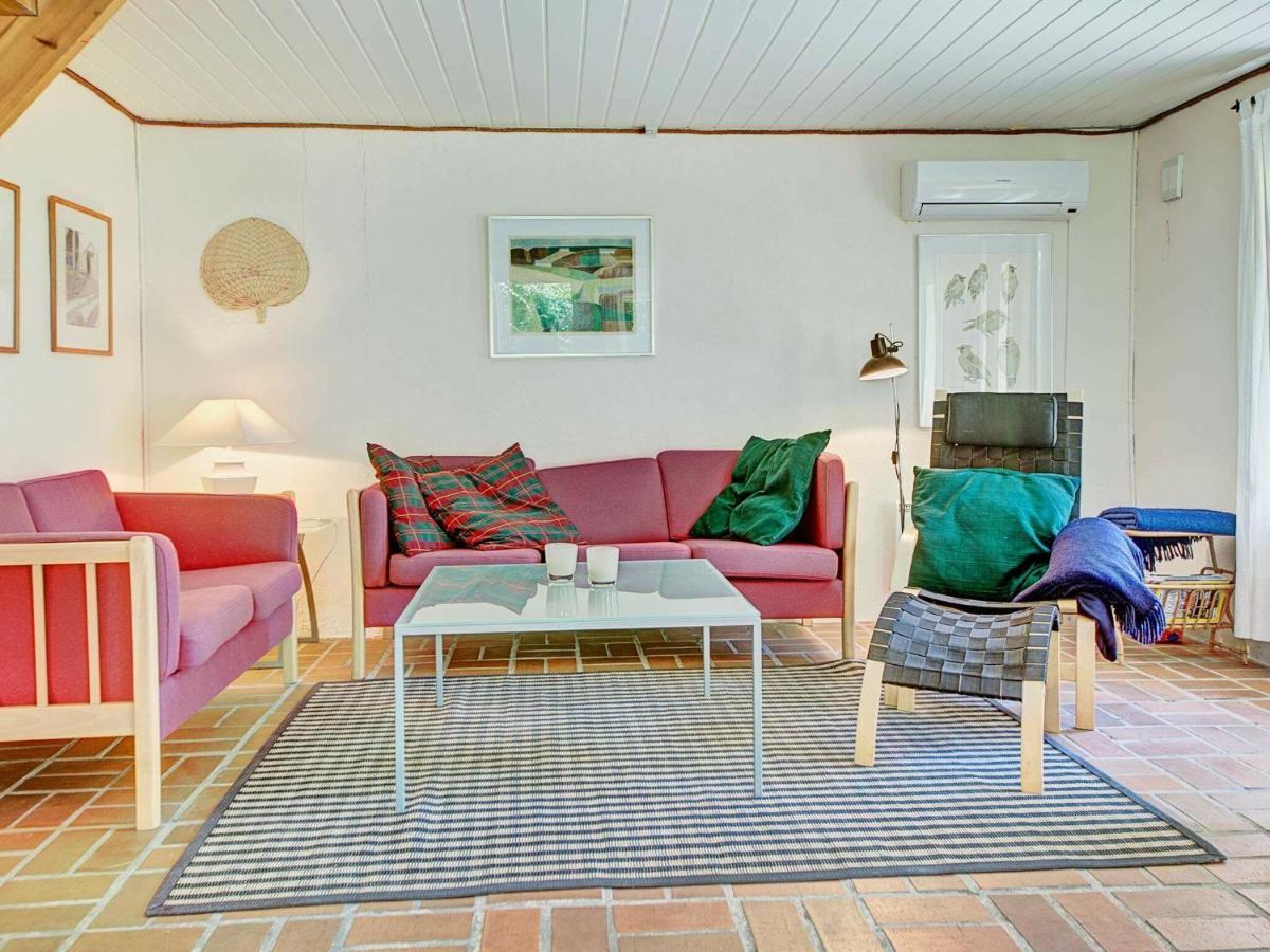 6 Person Holiday Home In AÅkirkeby Pokój zdjęcie