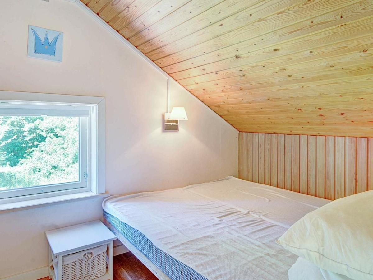 6 Person Holiday Home In AÅkirkeby Pokój zdjęcie