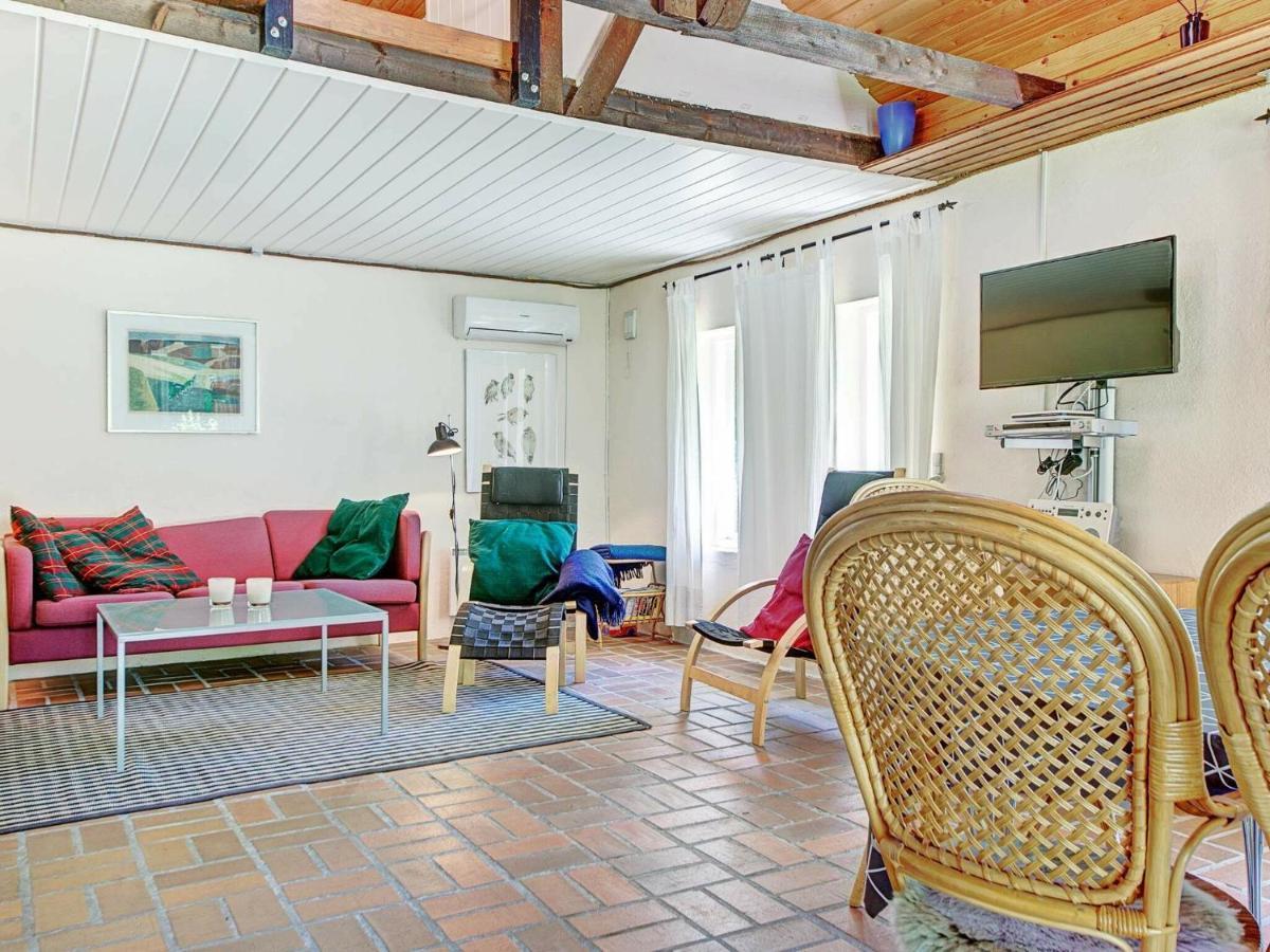 6 Person Holiday Home In AÅkirkeby Pokój zdjęcie